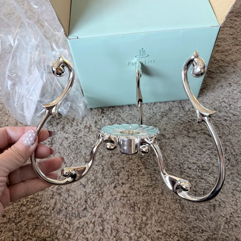 PartyLite Vintage Silverplate Scrolled Votive Candle Holder With Original Box - Picture 2 of 7